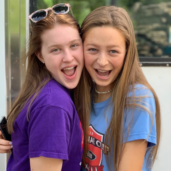 Meet your Posher, Kayleigh - Picture 1 of 1